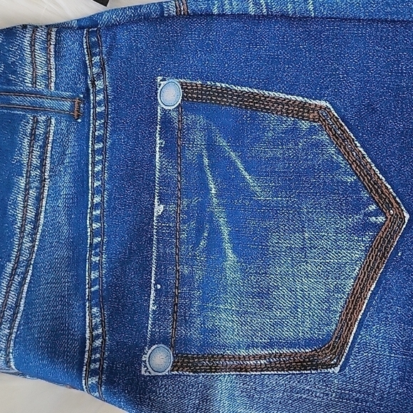 Cloya faux jean pull on wide waist leggings NWT-Runs small - Picture 6 of 11